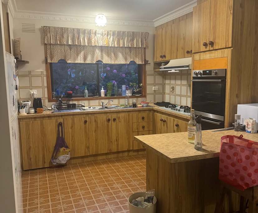 Unfurnished room in a share house