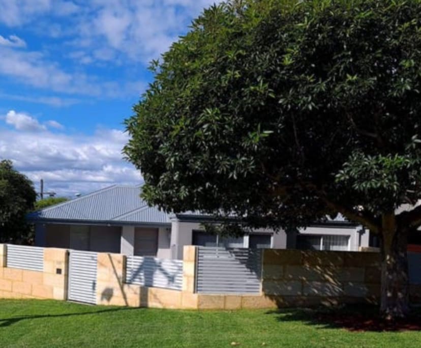 Room in a share house