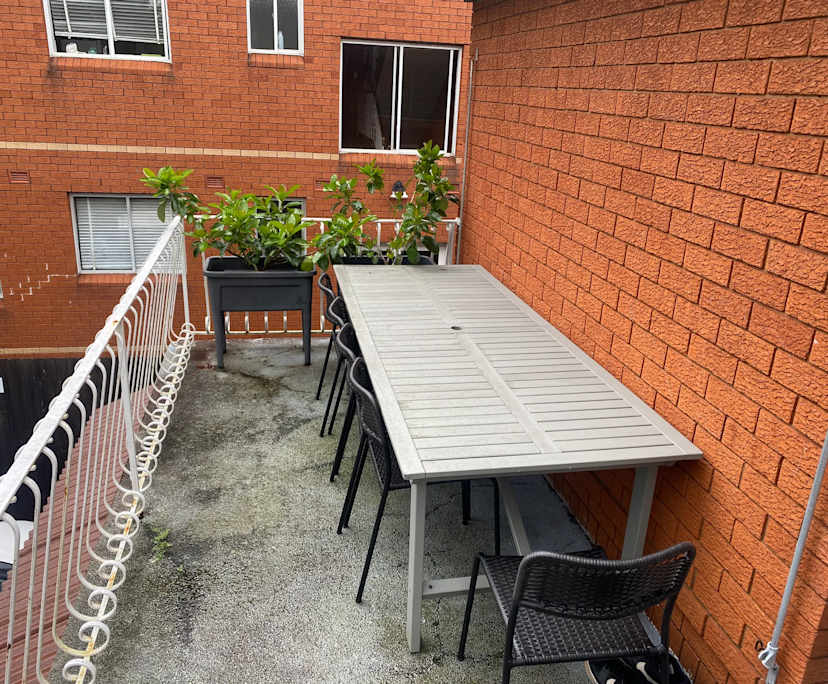 Unfurnished room in a flatshare