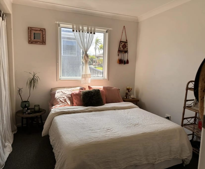 $270, Share-house, 3 bathrooms, Sandy Beach NSW 2456