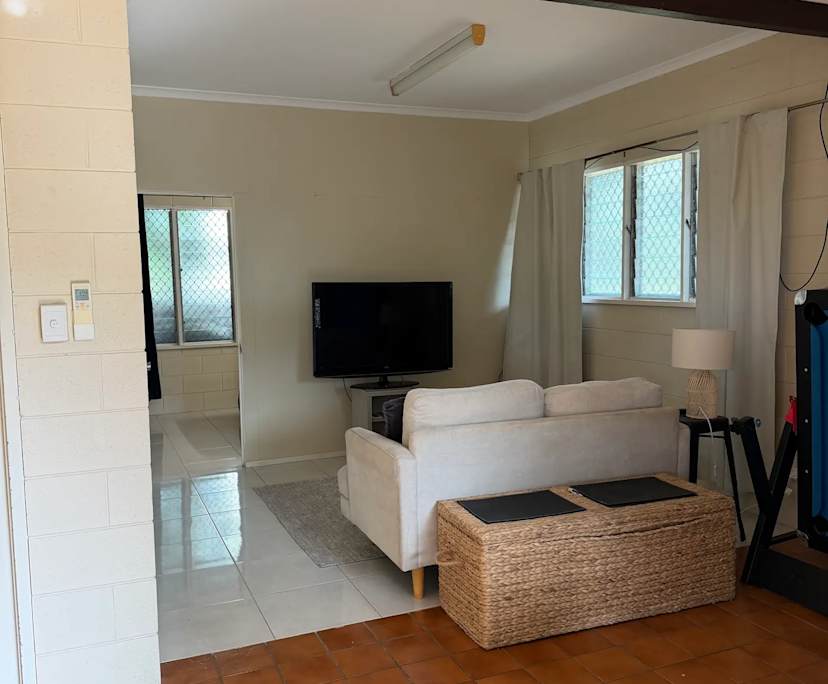 $300, Homestay, 1 bathroom, Malak NT 0812