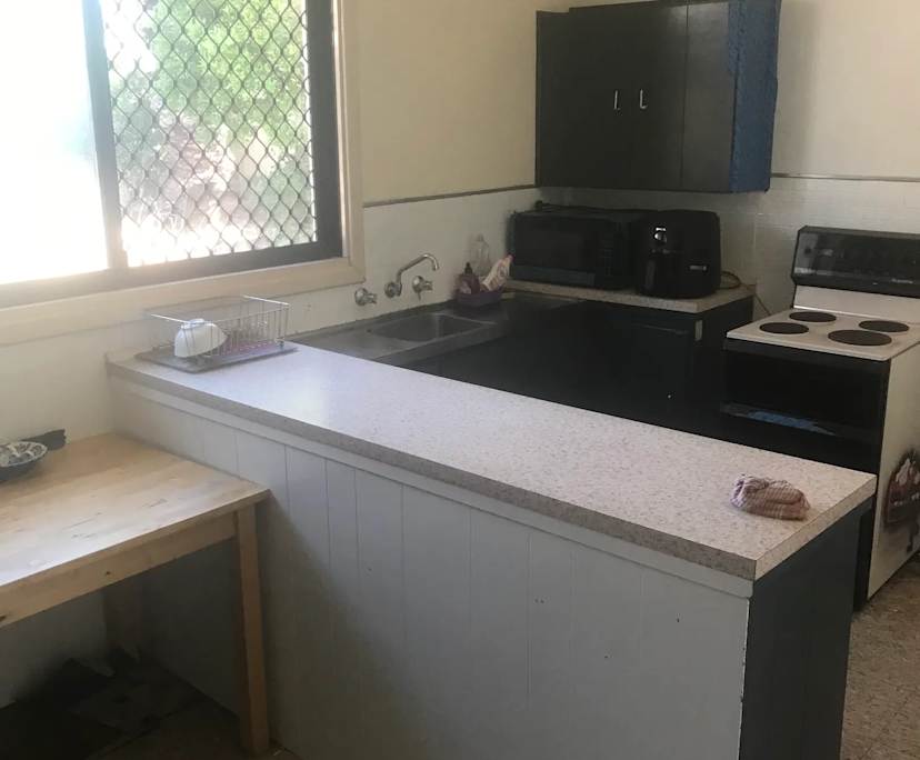 $150, Share-house, 3 bathrooms, Coolbellup WA 6163