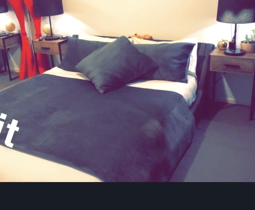 Room in a share house