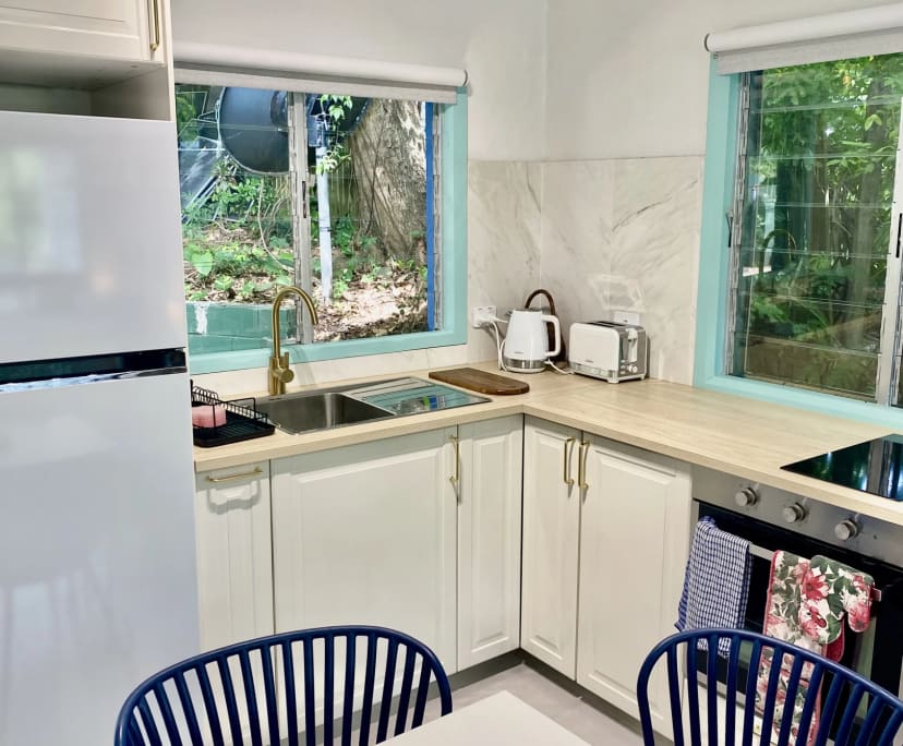 $500, Studio, 1 bathroom, Yorkeys Knob QLD 4878