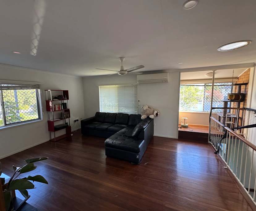 Unfurnished room in a share house