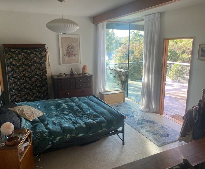 Room in a share house