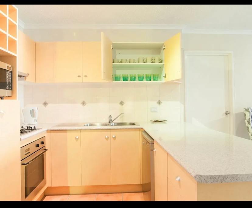 $470, Flatshare, 2 bathrooms, Fortitude Valley QLD 4006