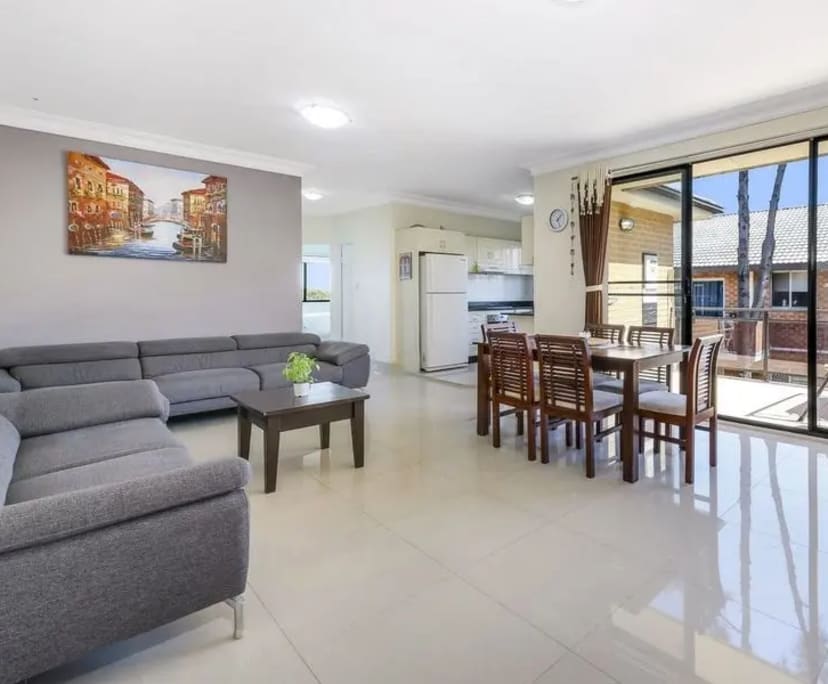 Whole property with 2 rooms for rent