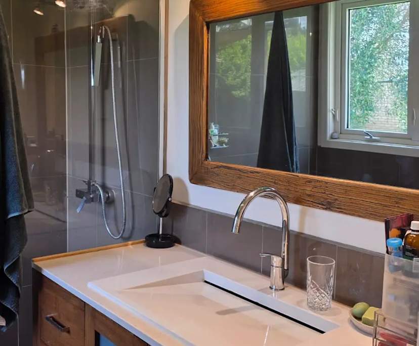 Unfurnished room with ensuite in a share house