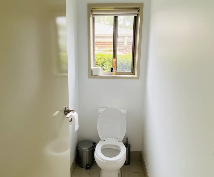 $230, Share-house, 3 bathrooms, South Morang VIC 3752