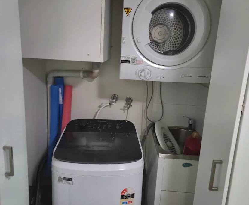 $250, Student-accommodation, 2 bathrooms, Gladstone Central QLD 4680