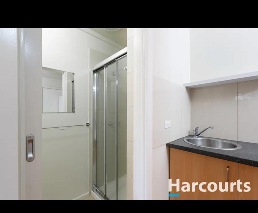 Furnished room with ensuite in a share house