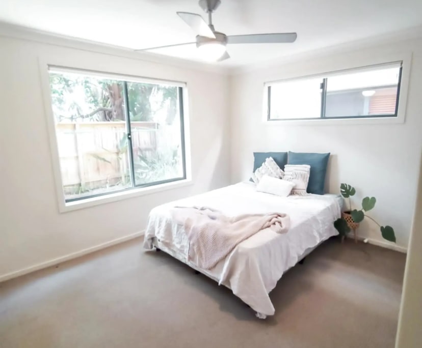 Room in a share house