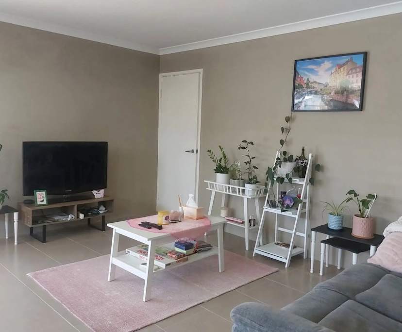 Furnished room with own bathroom