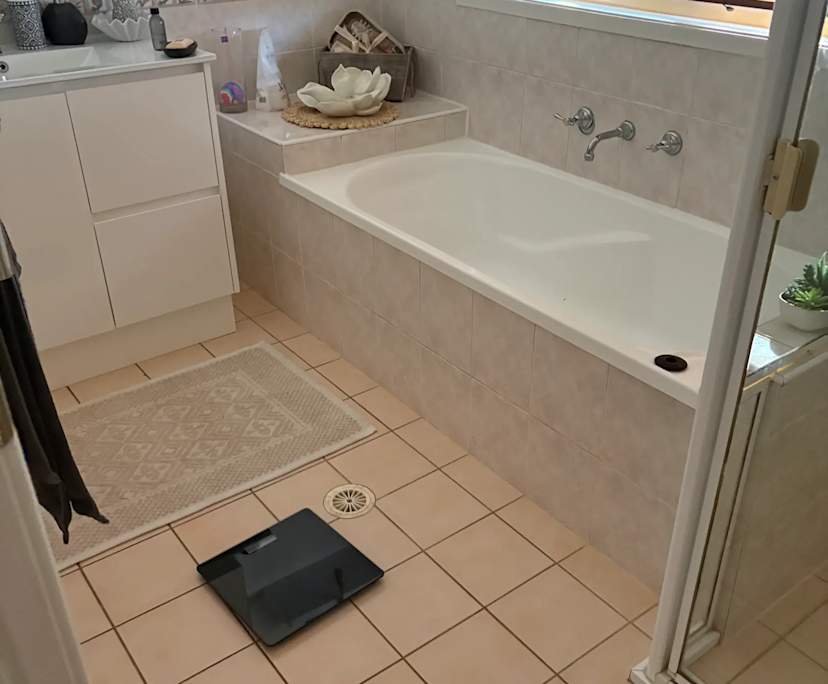 $300, Share-house, 2 bathrooms, Narellan Vale NSW 2567