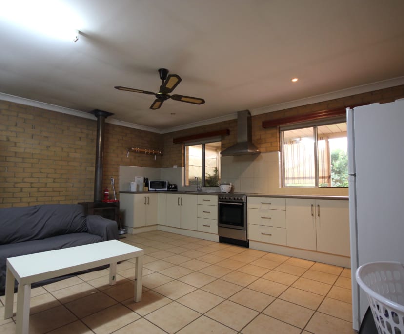 $383, Share-house, 6 bathrooms, Campbelltown SA 5074