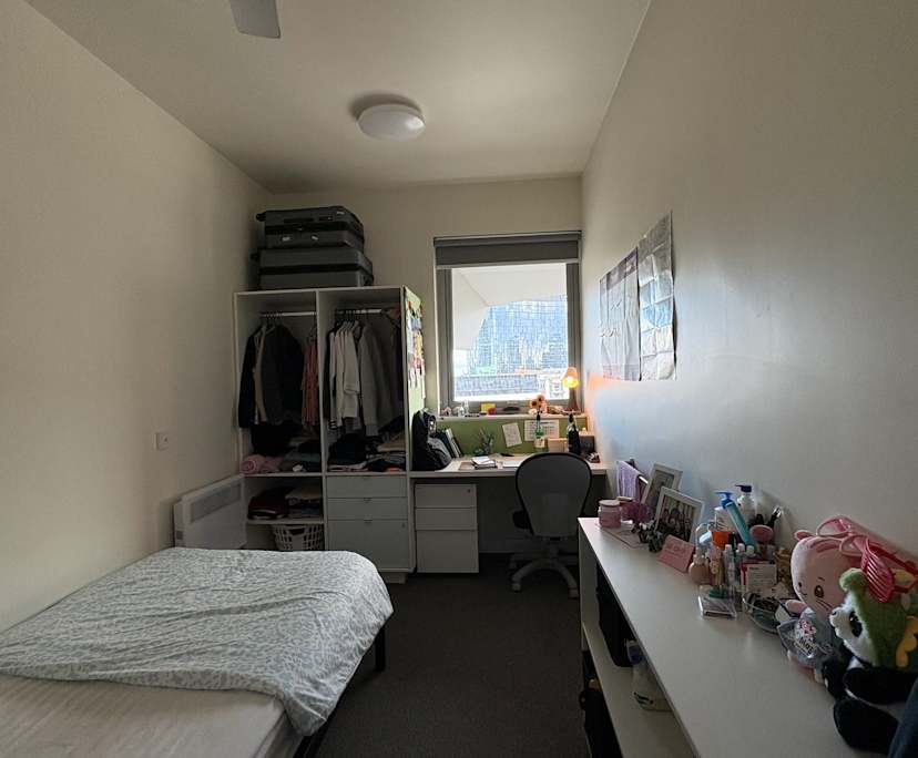 propertyImage