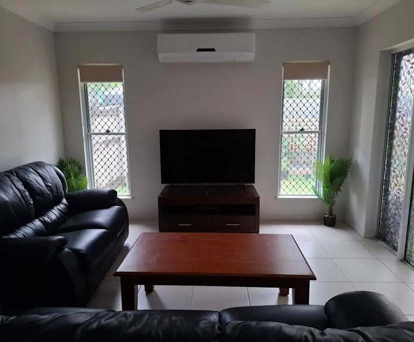 $300, Share-house, 2 bathrooms, Trinity Park QLD 4879