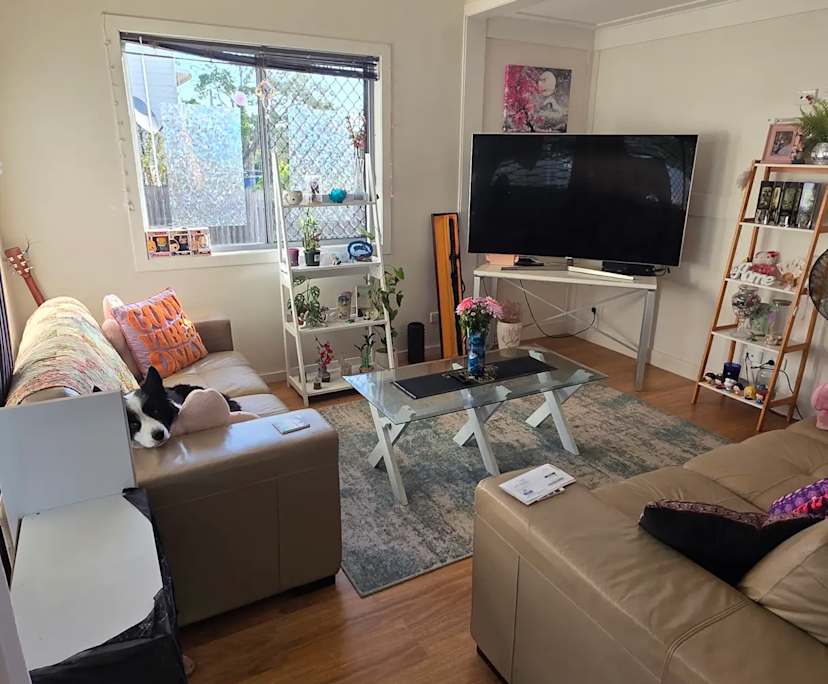 Unfurnished room in a share house