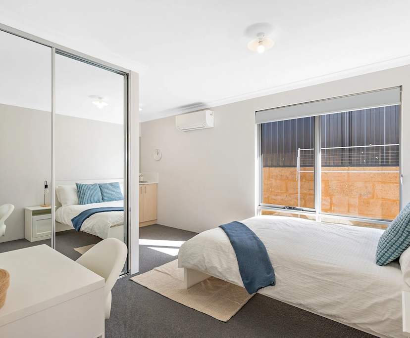 $350, Share-house, 5 bathrooms, Lakelands WA 6180