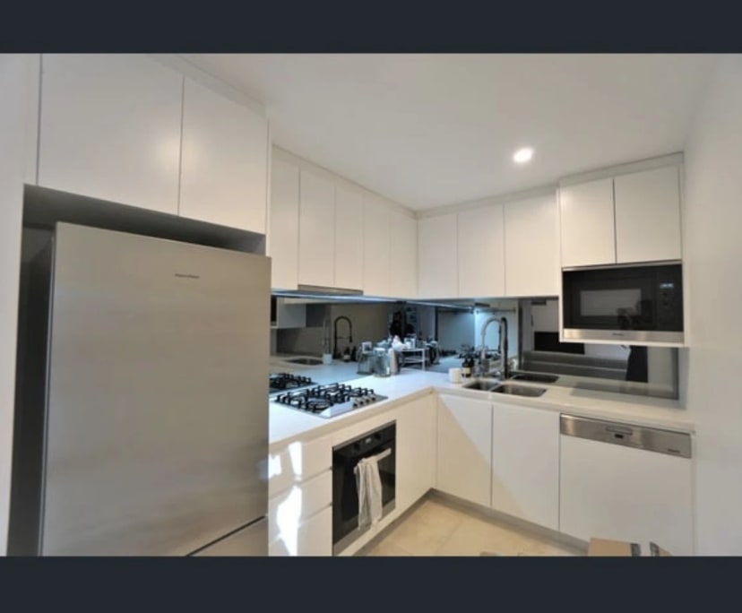 Furnished room in a flatshare