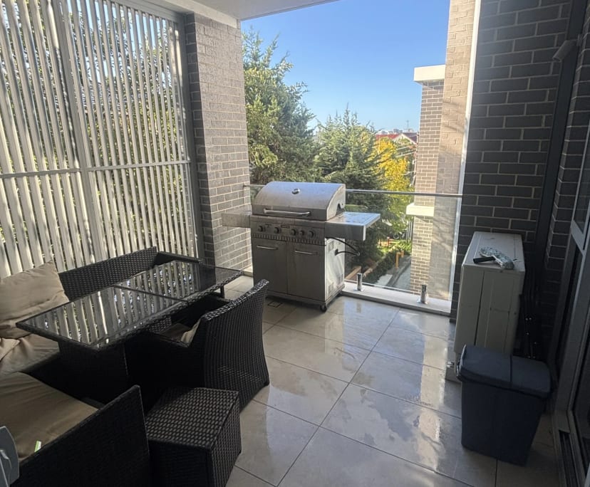 Unfurnished room with own bathroom