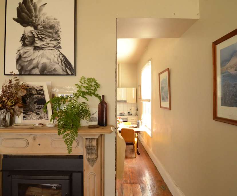 Room in a share house
