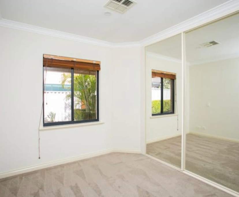 $290, Share-house, 3 bathrooms, Nollamara WA 6061