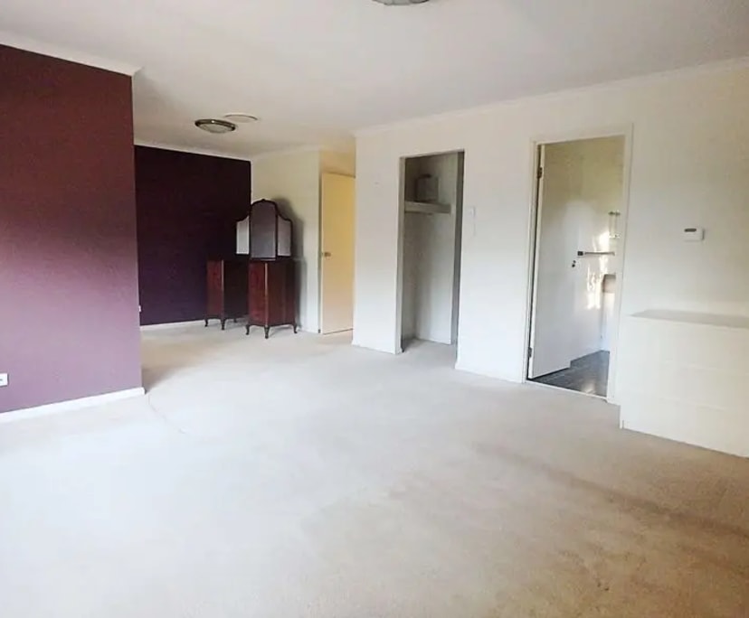 propertyImage