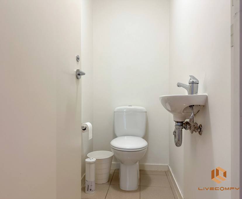 $420, Flatshare, 3 bathrooms, Docklands VIC 3008