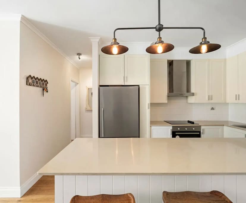 Unfurnished room in a flatshare