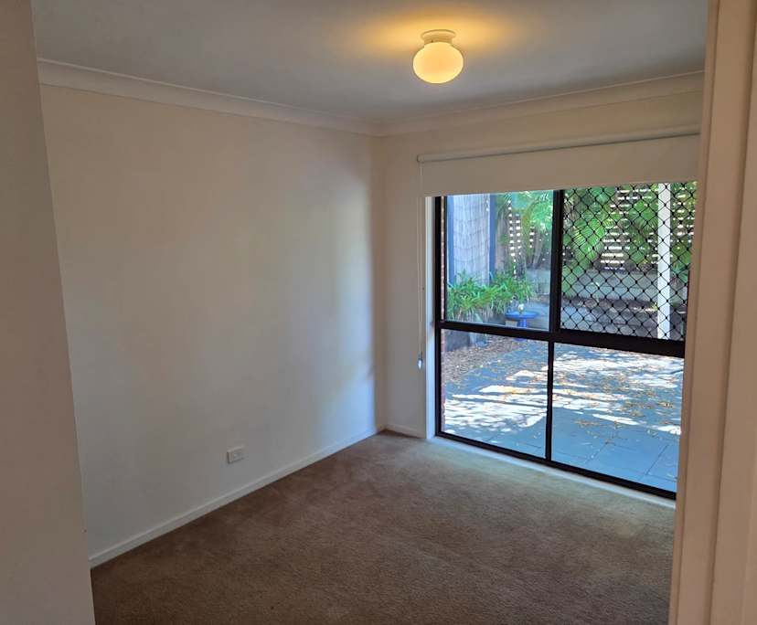 Unfurnished room in a share house