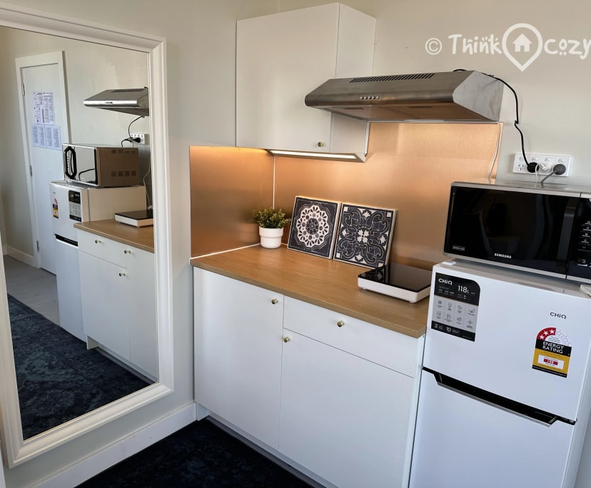 $490, Share-house, 6 bathrooms, Brunswick VIC 3056