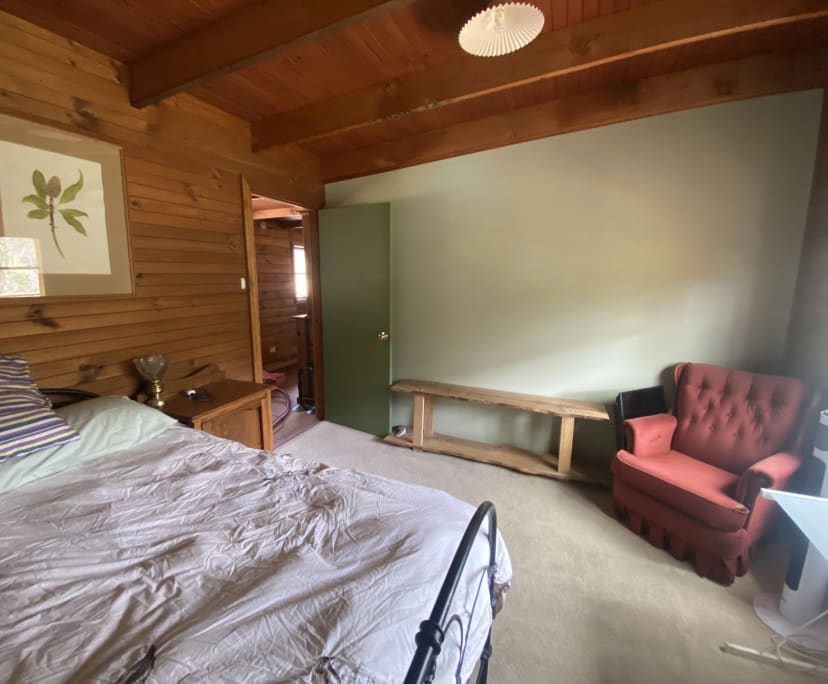Furnished room with own bathroom