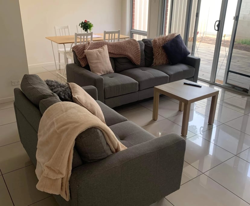 Room for Rent in Thebarton, Adelaide 215, Unfurni...