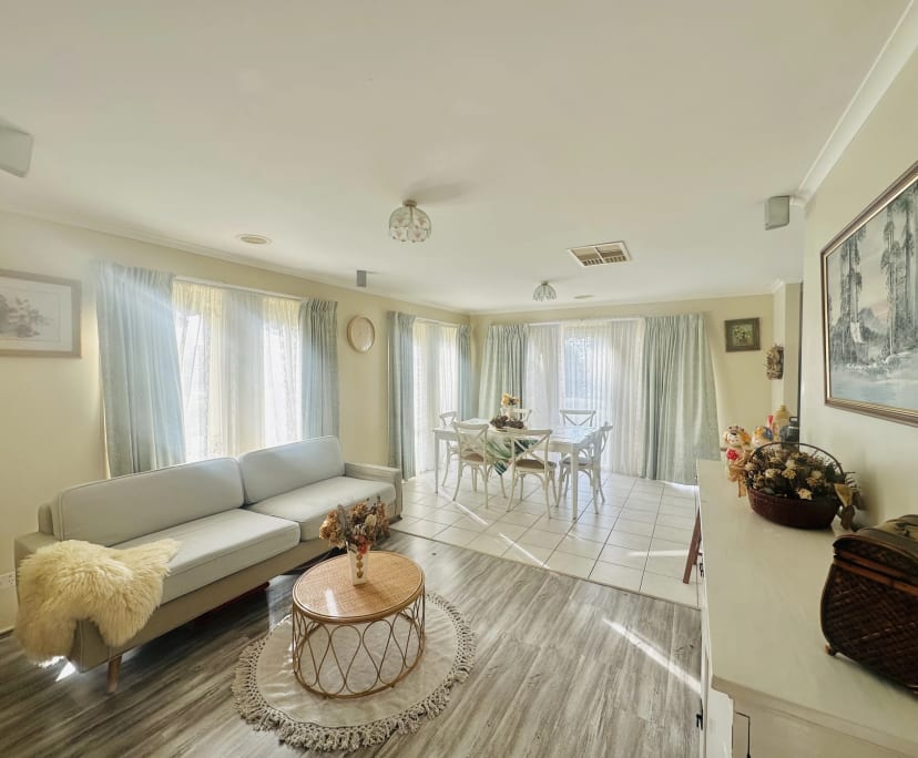 Furnished room in a share house