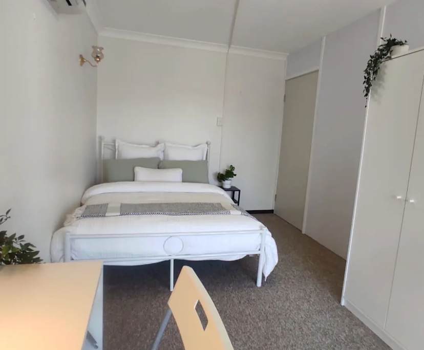 $230, Share-house, 6 bathrooms, Prairiewood NSW 2176