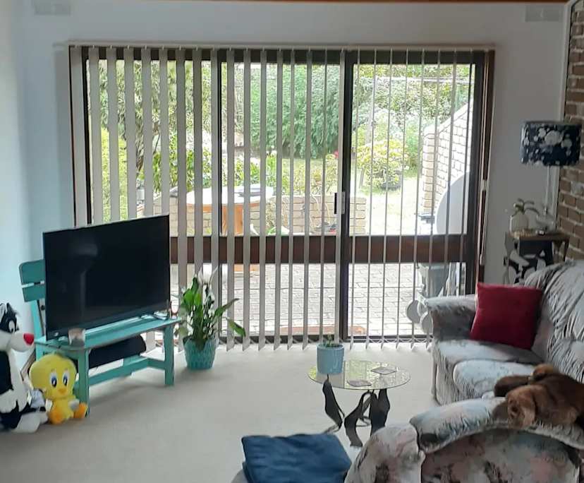 $250, Homestay, 3 bathrooms, Warrnambool VIC 3280