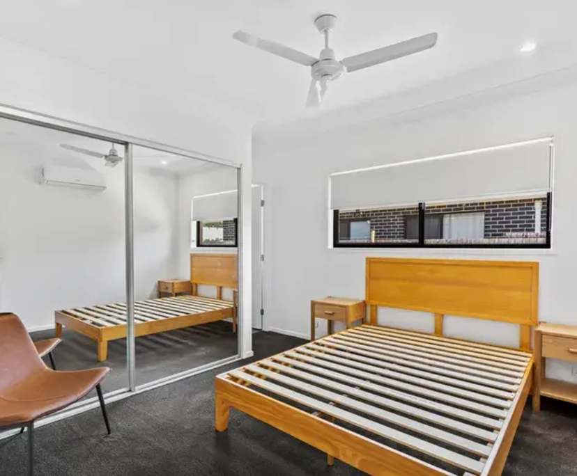 $310, Share-house, 3 bathrooms, Park Ridge QLD 4125