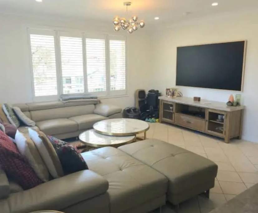 Furnished room with own bathroom