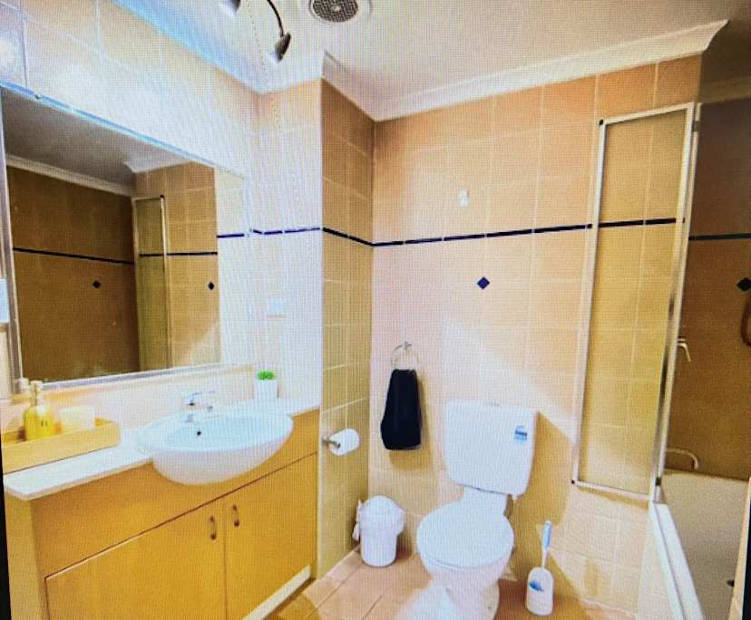Furnished room with own bathroom