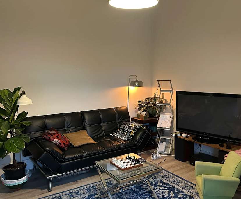 Unfurnished room in a share house