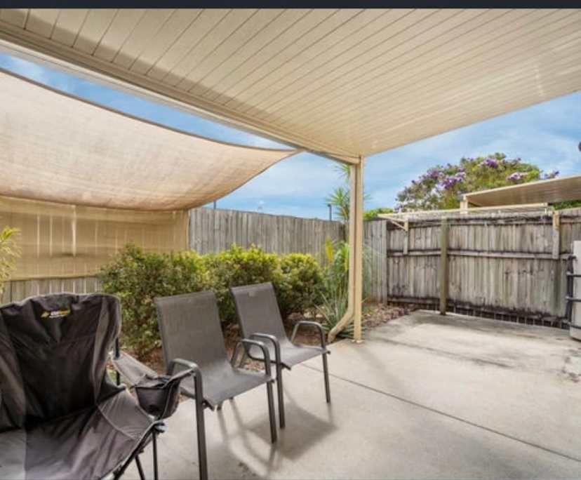 $300, Share-house, 3 bathrooms, Logan Central QLD 4114