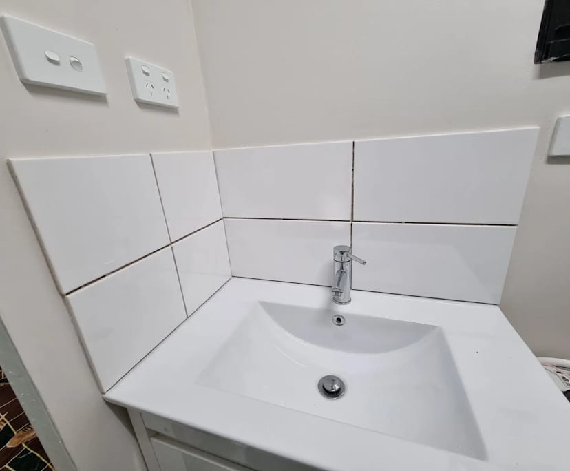 $360, Granny-flat, 1 bathroom, Hampton Park VIC 3976