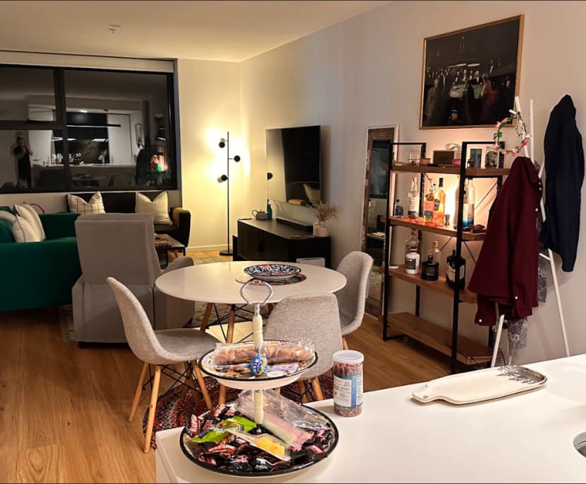 Furnished room with own bathroom