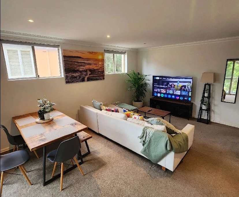 Furnished room with own bathroom