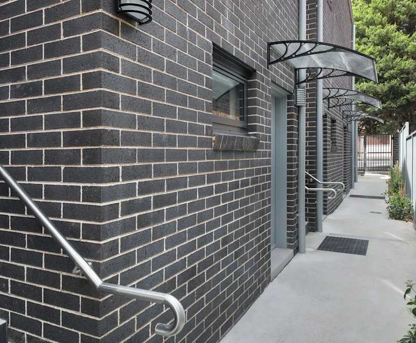 Room studio flat for rent