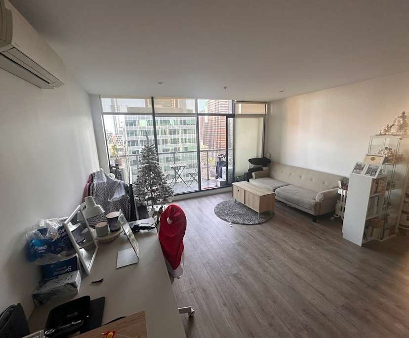 Furnished room in a flatshare
