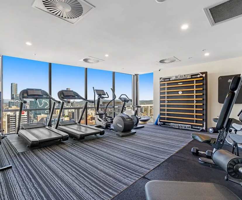 $850, Whole-property, 2 bathrooms, Brisbane City QLD 4000