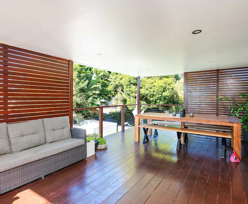 $350, Share-house, 3 bathrooms, Coombabah QLD 4216